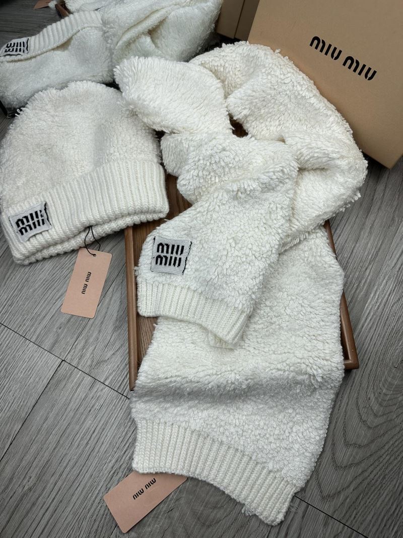 Miu Miu Caps Scarfs